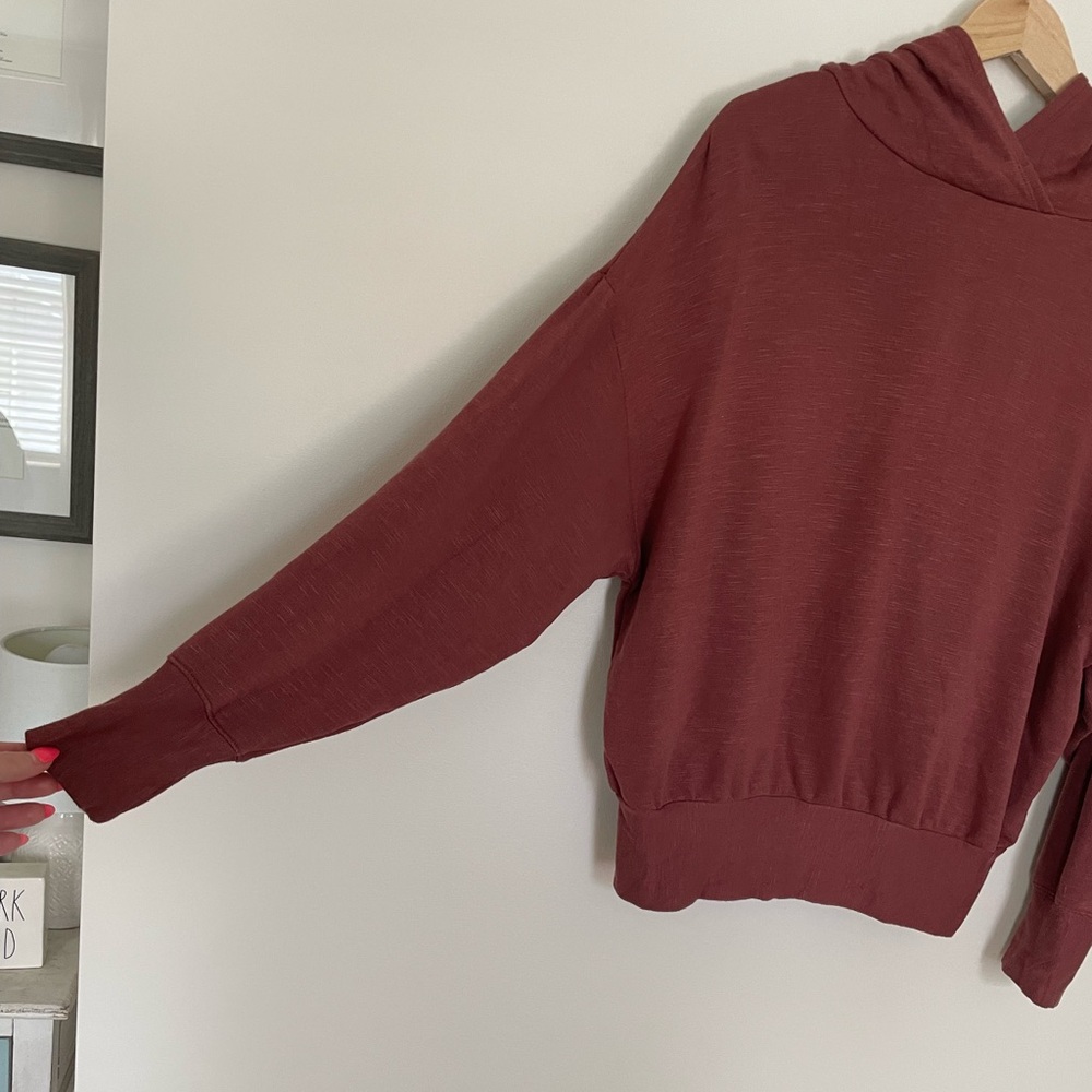 Fabletics Cherry Mocha Go-To Hoodie - Picture 4 of 7